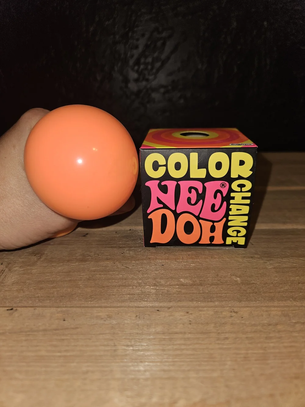 YELLOW ➡️ ORANGE Color Change Needoh